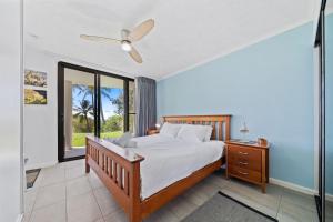 Mooloomba Four by Discover Stradbroke