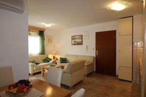 Apartment in Klimno - Insel Krk 51052 