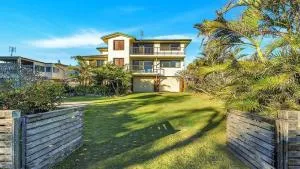 'the Peninsula - Wooli - Wooli