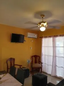 Petite Lounge - Monte Plata