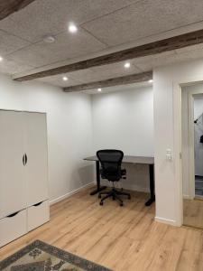 The Wild Swan - Big house with many beds in Odense - Free Parking