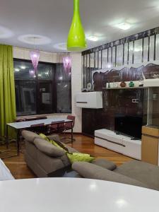 Mc Doalds Hotel Apartment Nizami street