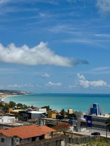 Loft em Ponta Negra com piscina e vista para o mar