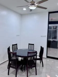 双层排楼民宿8号 - 昔加末