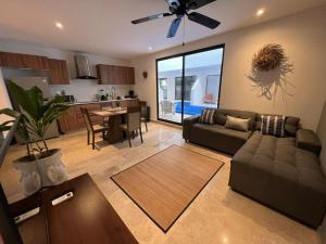 Tulum-Onebedroom-FastWIFI-PoolTable-Privatetub