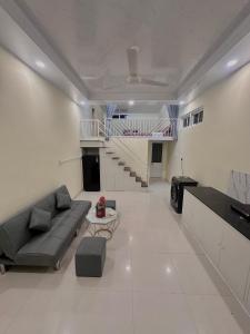 Hùng Nam House