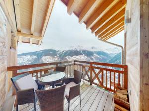 Lush chalet in Heremence with sauna