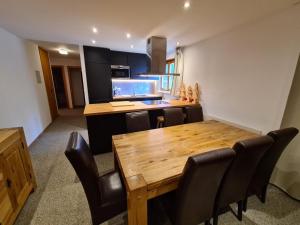 Apartment in Veysonnaz with valley view