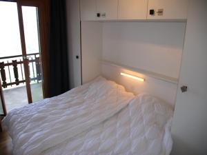 Mountain apartment with parking