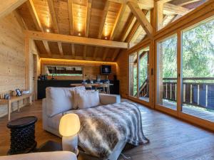 Apartment in Les Masses with terrace