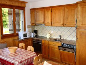Apartment in Valais near Cable Car