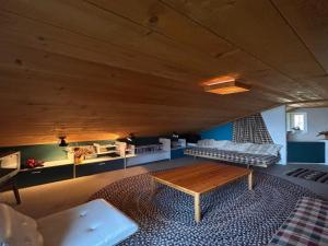 Chalet in Veysonnaz with mountain views