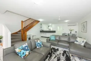 Beachlovers Delight - Saunders Beach