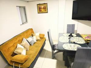 Acogedor apartamento familiar 2do piso - 06 personas - El Edén Centro Comercial