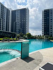 MayaBay Residence Splash Mania Gamuda Cove Homestay by Ara