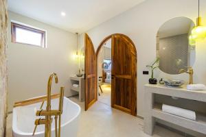 3min walk to beach&night market&restaurant&massage shops