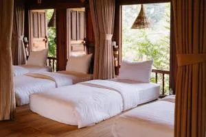 An Home - Tips & Tours for travelers, from locals - Motorbikes Rental - Làng Me