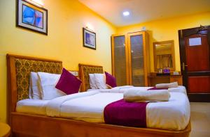 Naksha Tree Hotels - Mogappair