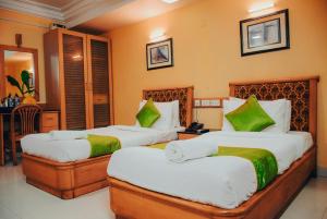 Naksha Tree Hotels - Mogappair