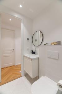 2 Rooms Apartment with Sauna and Terrace