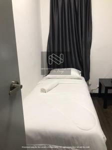 NNi BAUHAUS AND STAYCATION
