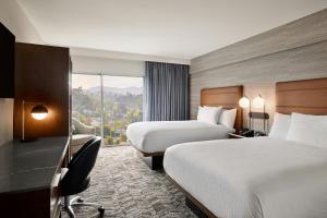 Courtyard Los Angeles Sherman Oaks