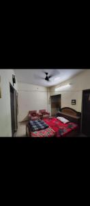 Kumbh room