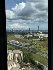 Cosy Studio Apartment at Hartamas