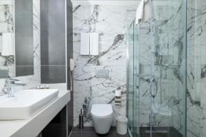 Crystal Aura Aqua Collection - UltimateInclusive