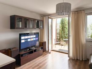 APARTAMENT POD GWIAZDAMI, z dwoma ogródkami i dwoma tarasami