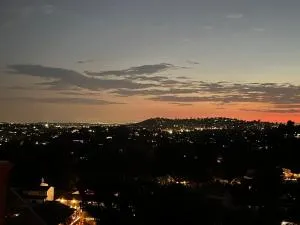 Serenity - Amazing Views & Modern Charm - 埃尔卡洪