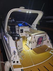 Happy Boat Angra dos Reis