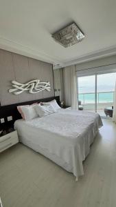 Lindo Ap Alto Padrão Frente Mar na Barra Sul em BC