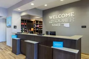 Hampton Inn & Suites Woodward - Leedey