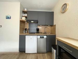 Résidence Hameau Thermes Ii - HAMEAU DES THERMES 4 personnes à deux pas des Thermes et Télécabine MAE-4541