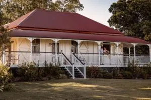 Linning's House at Twigley Farm - Lowood
