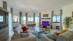 Spaciously Cosy 3BD Accomodation in Ta Xbiex - Yacht Marina & Valletta Views