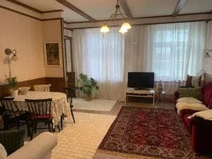 Hubane saunaga korter Kuressaare vanalinnas - Mustjala