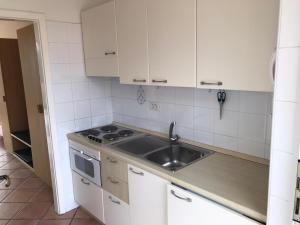 Apartment studio Arndt Riva