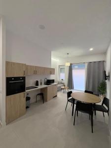 Centric Loft near Arts & Science