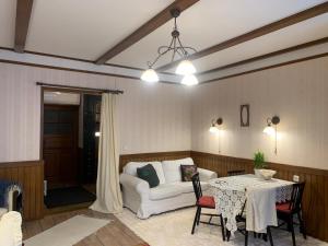 Hubane saunaga korter Kuressaare vanalinnas