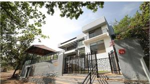 Bodi Villa- Mountain view with pool