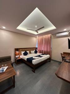 Hotel Samrat, Kolhapur