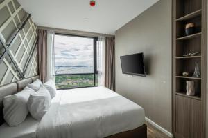 360 Seaview 2BR 22F Sriracha Beach by น้องมังคุด