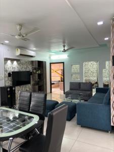Spacious 3BHK Penthouse in Jaipur