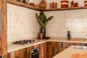 Island lifestyle on the water