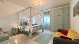 Spaciously Cosy 3BD Accomodation in Ta Xbiex - Yacht Marina & Valletta Views