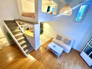 " Studio Vasconia " Hyper Centre - Mezzanine -Wifi