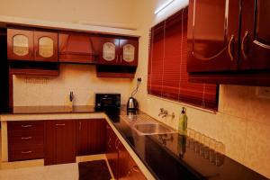 Sarovaram -Beautiful Riverfront Villa Kochi