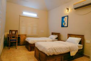 Sarovaram -Beautiful Riverfront Villa Kochi